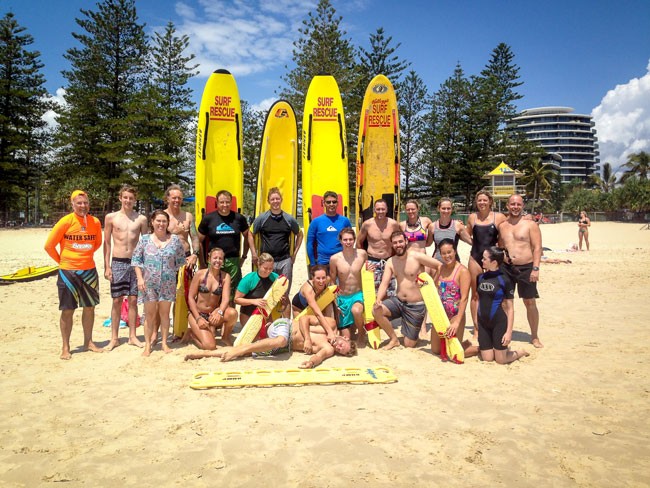 María, instructora de surf en Gold Coast